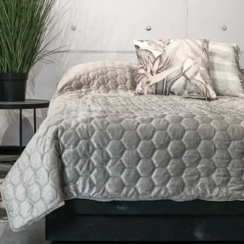 Bedsprei Peggy - Lichtgrijs