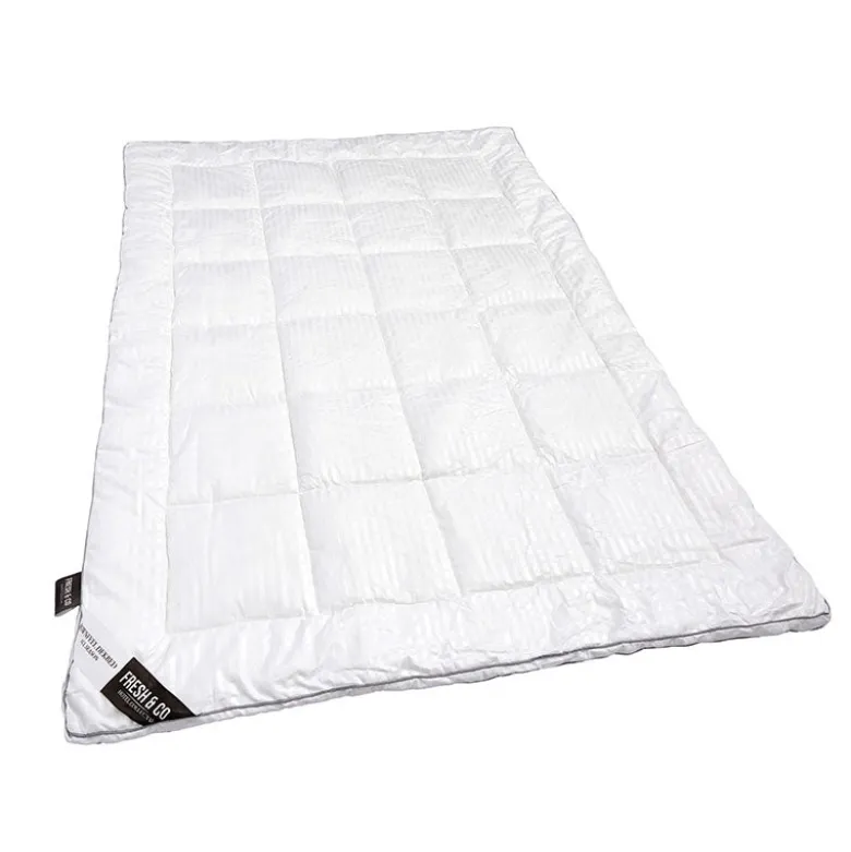 Dekbed - Hotel Stripe Micro Dons - All Season